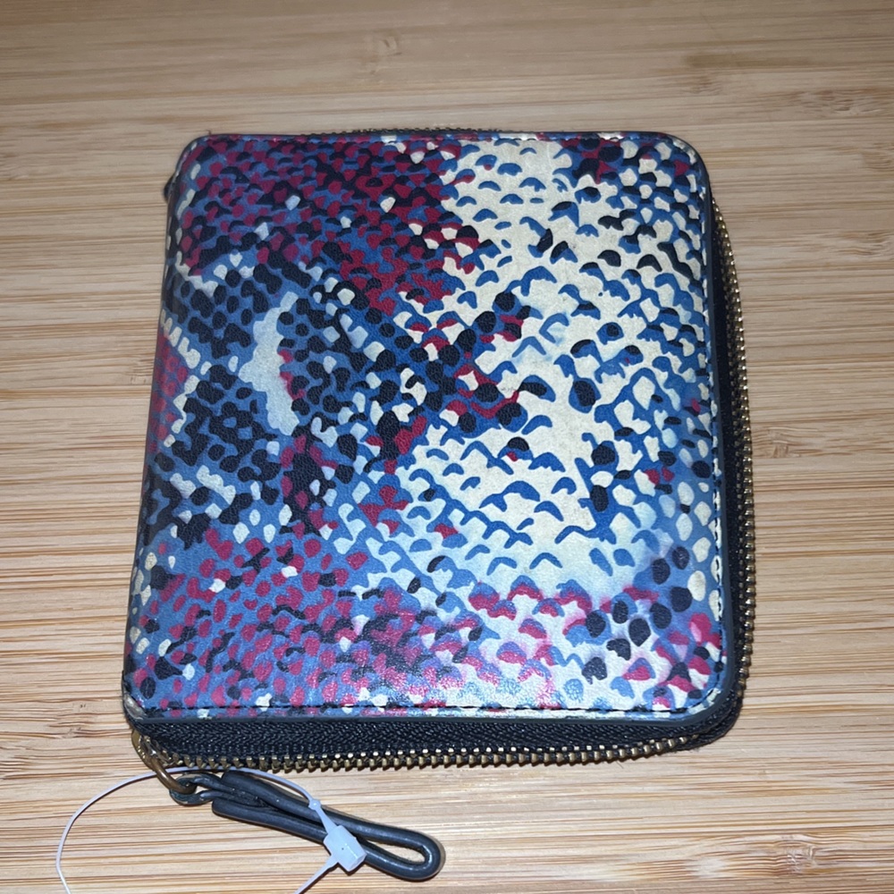 DIANE VON FURSTENBERG zippered Wallet